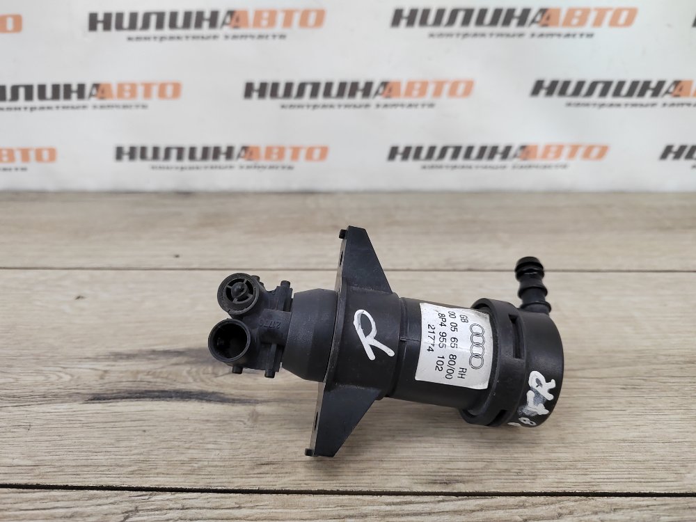 Форсунка омывателя фар, 1350 рублей, Москва