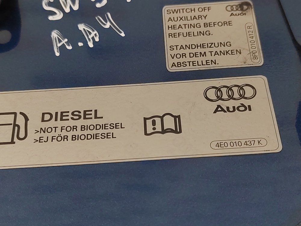 Лючок топливного бака, 500 рублей, Москва