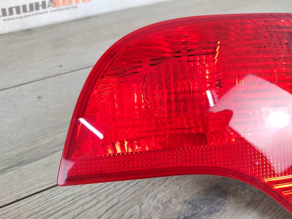 Фонарь в крышку багажника, 900 рублей, Москва