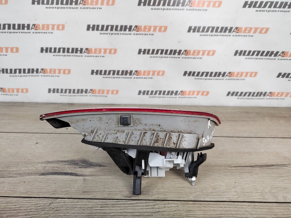 Фонарь в крышку багажника, 900 рублей, Москва