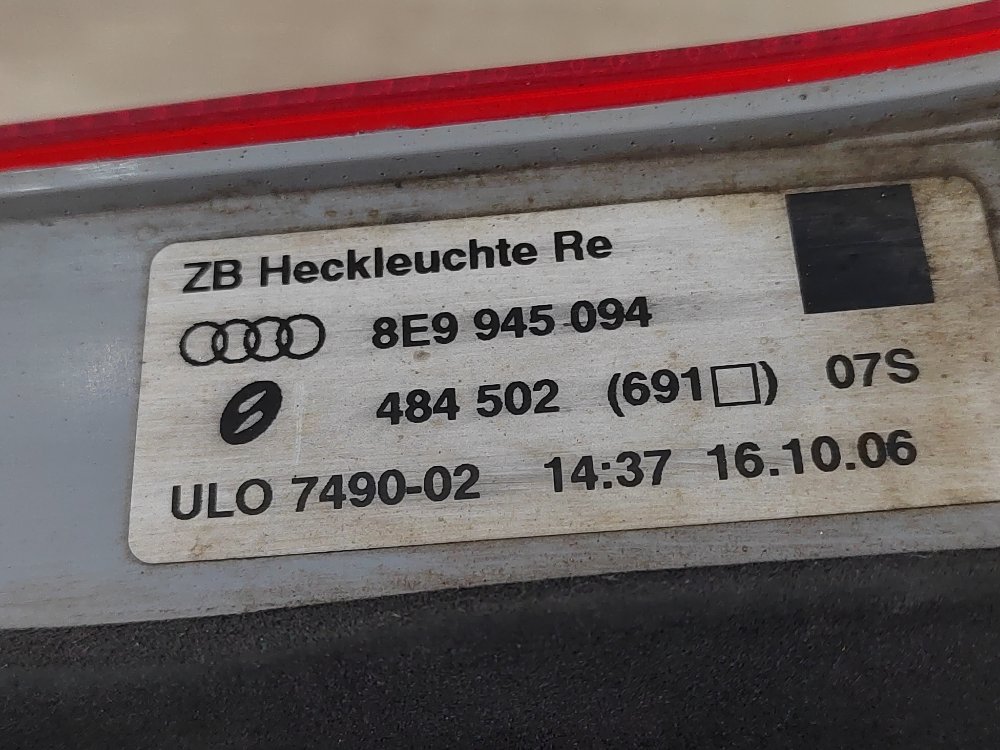 Фонарь в крышку багажника, 900 рублей, Москва