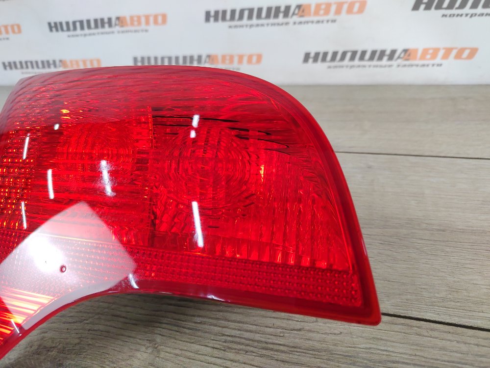 Фонарь в крышку багажника, 800 рублей, Москва