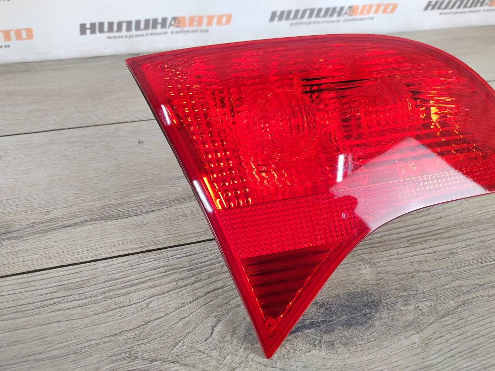 Фонарь в крышку багажника, 800 рублей, Москва