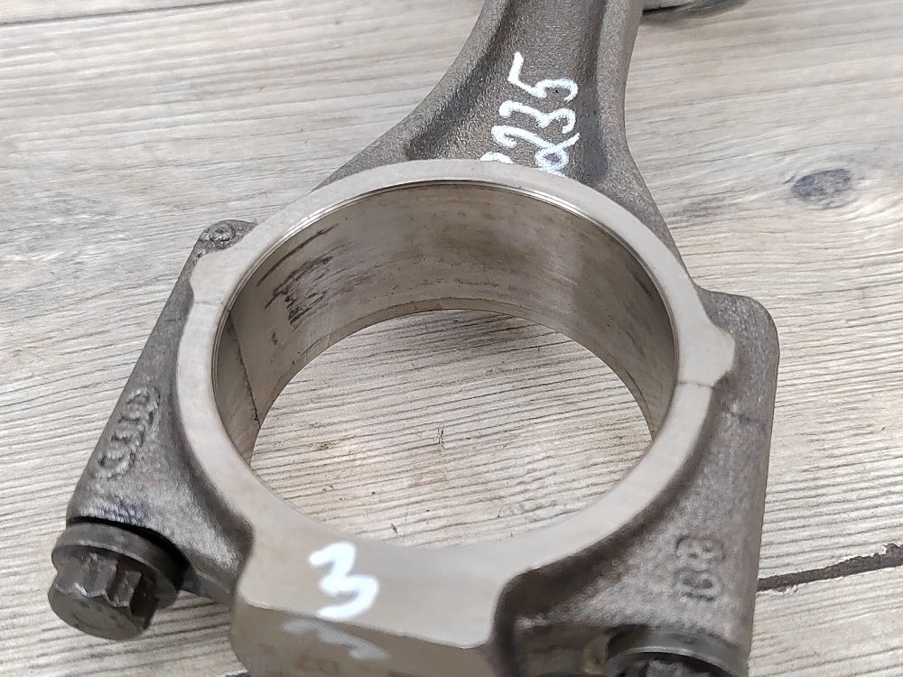 Шатун двигателя, 2000 рублей, Москва