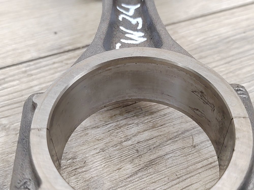 Шатун двигателя, 2000 рублей, Москва