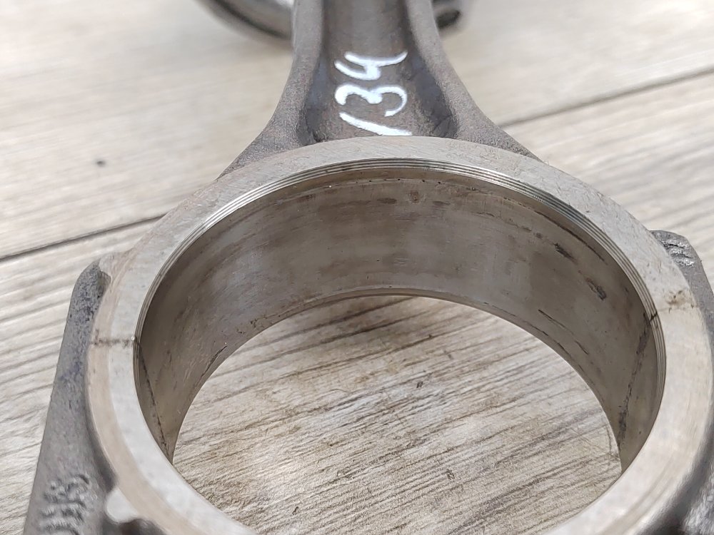 Шатун двигателя, 2000 рублей, Москва