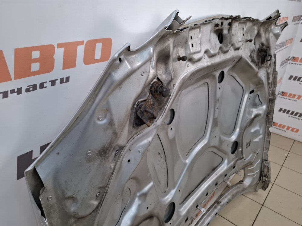 Капот, 9000 рублей, Москва