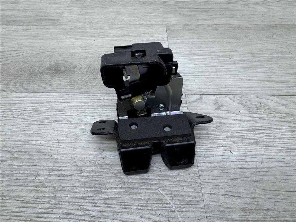 Замок крышки багажника, 3000 рублей, Севастополь