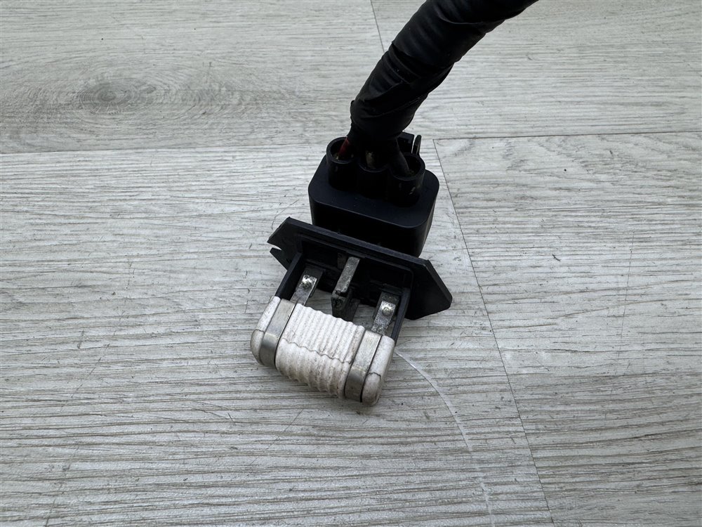 Резистор вентилятора охлаждения, 1000 рублей, Севастополь