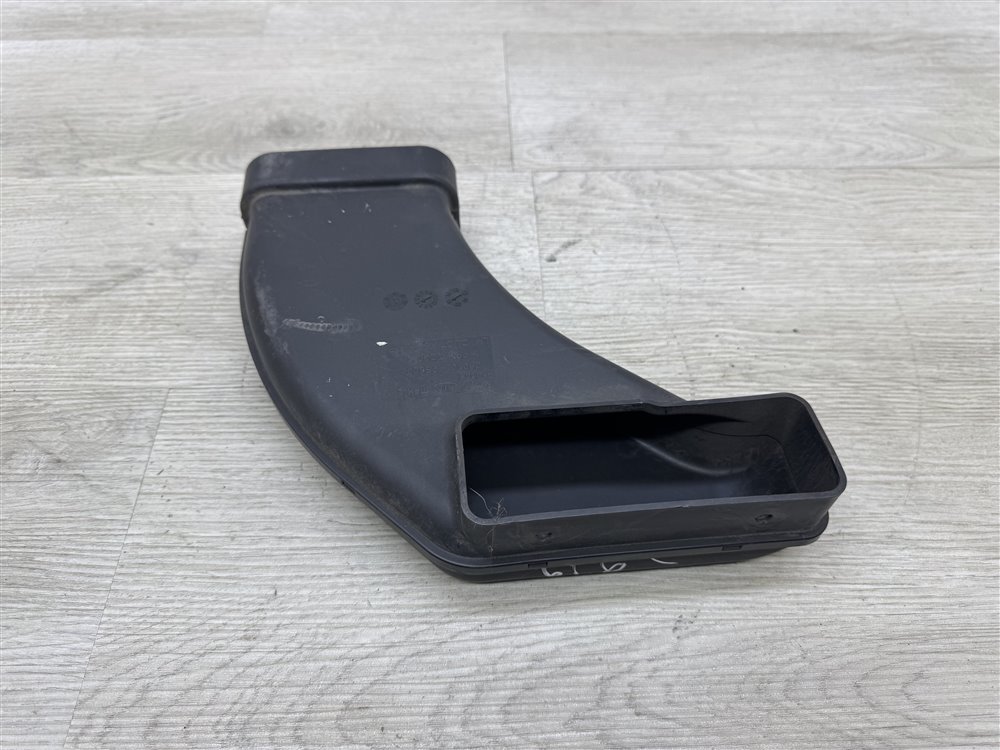 Воздухозаборник, 1000 рублей, Севастополь