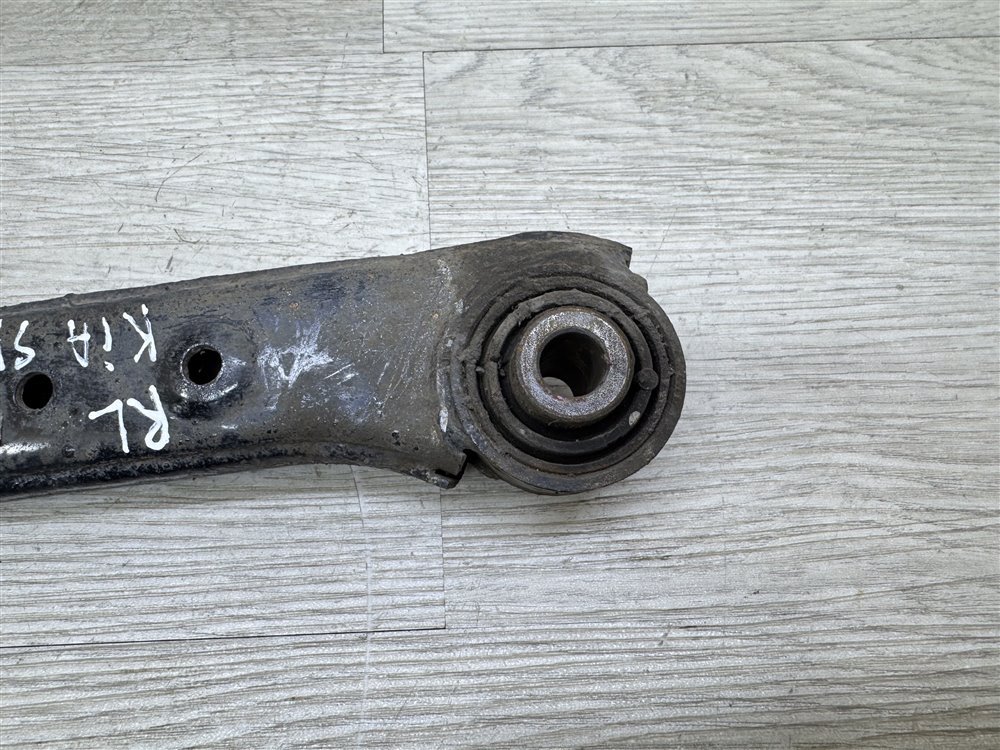 Рычаг задней подвески верхний, 1000 рублей, Севастополь