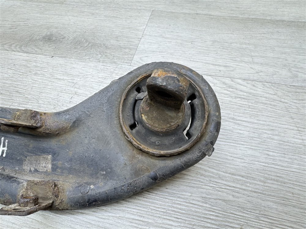 Рычаг продольный, 4500 рублей, Севастополь