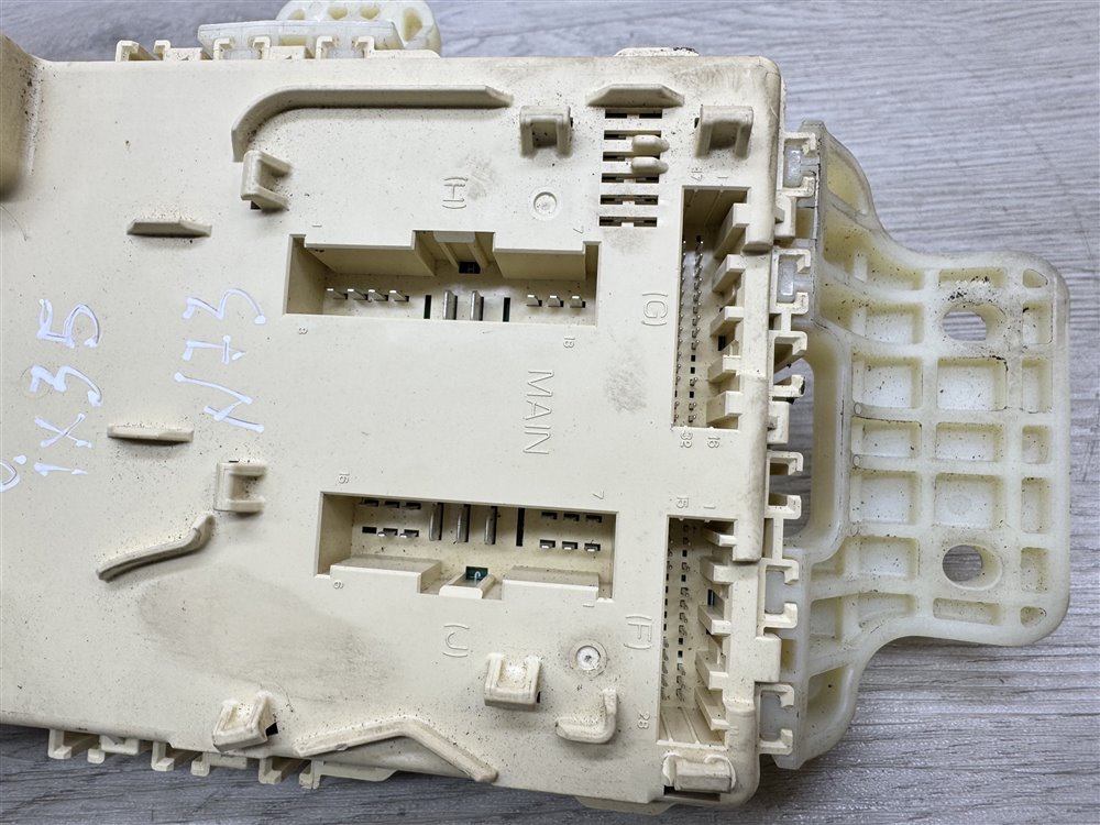 Блок предохранителей салон, 2000 рублей, Севастополь