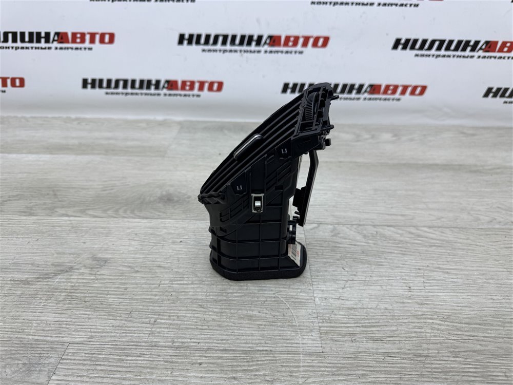 Дефлектор в торпедо центральный, 500 рублей, Севастополь