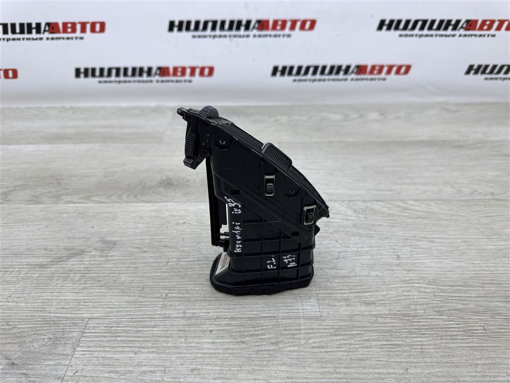 Дефлектор в торпедо центральный, 500 рублей, Севастополь