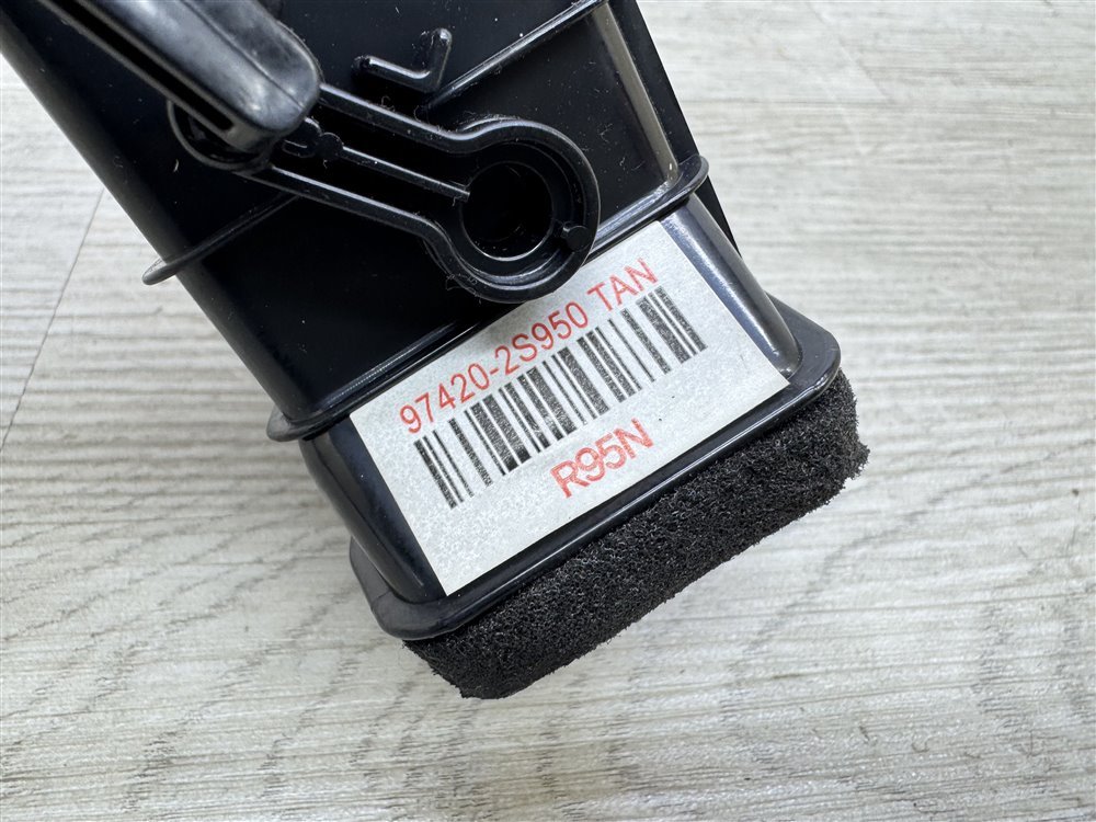 Дефлектор в торпедо центральный, 500 рублей, Севастополь