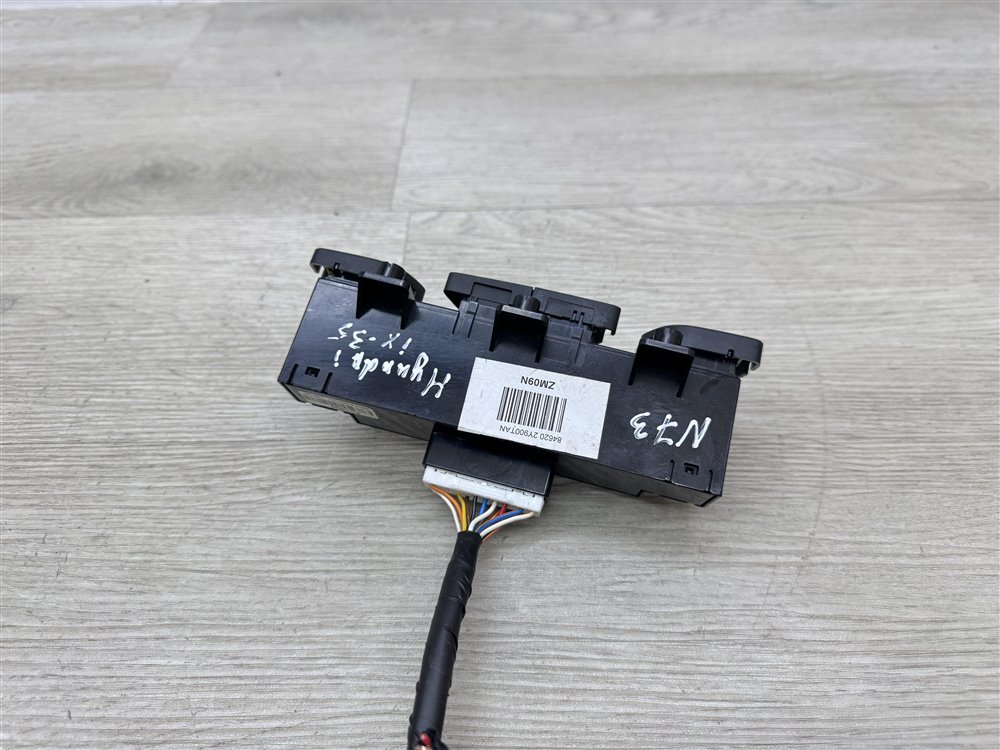 Блок кнопок, 1000 рублей, Севастополь