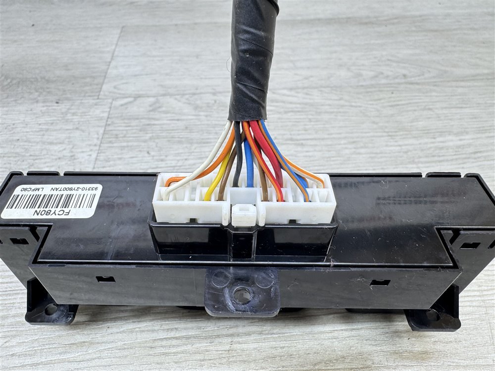 Блок кнопок, 1000 рублей, Севастополь