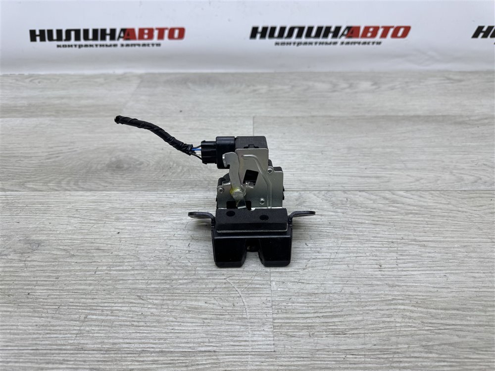 Замок крышки багажника, 2000 рублей, Севастополь