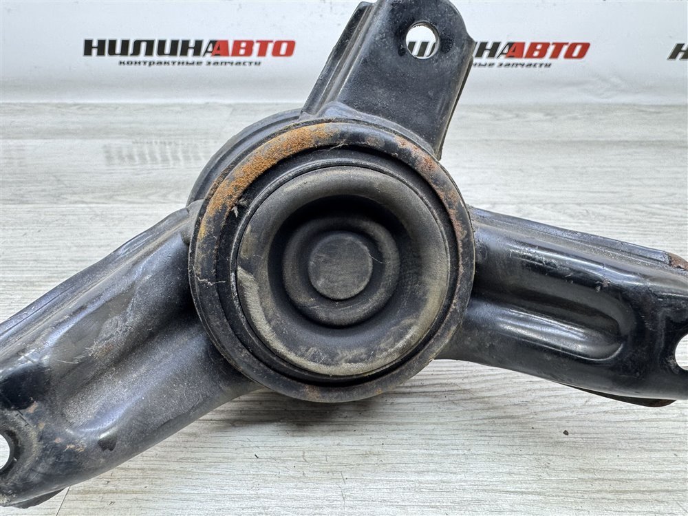 Подушка двигателя, 2000 рублей, Севастополь