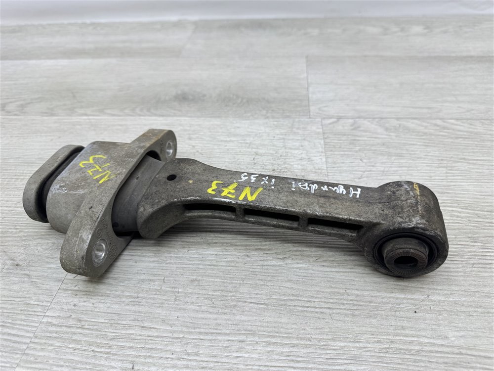 Подушка двигателя, 1000 рублей, Севастополь