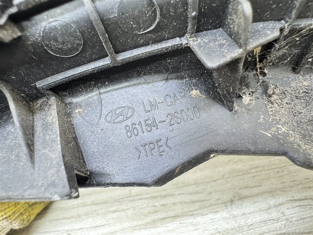 Молдинг лобового стекла, 1000 рублей, Севастополь