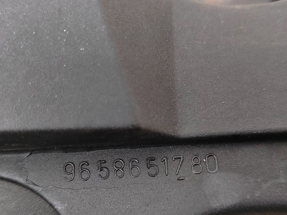 Крышка клапанная, 2500 рублей, Москва