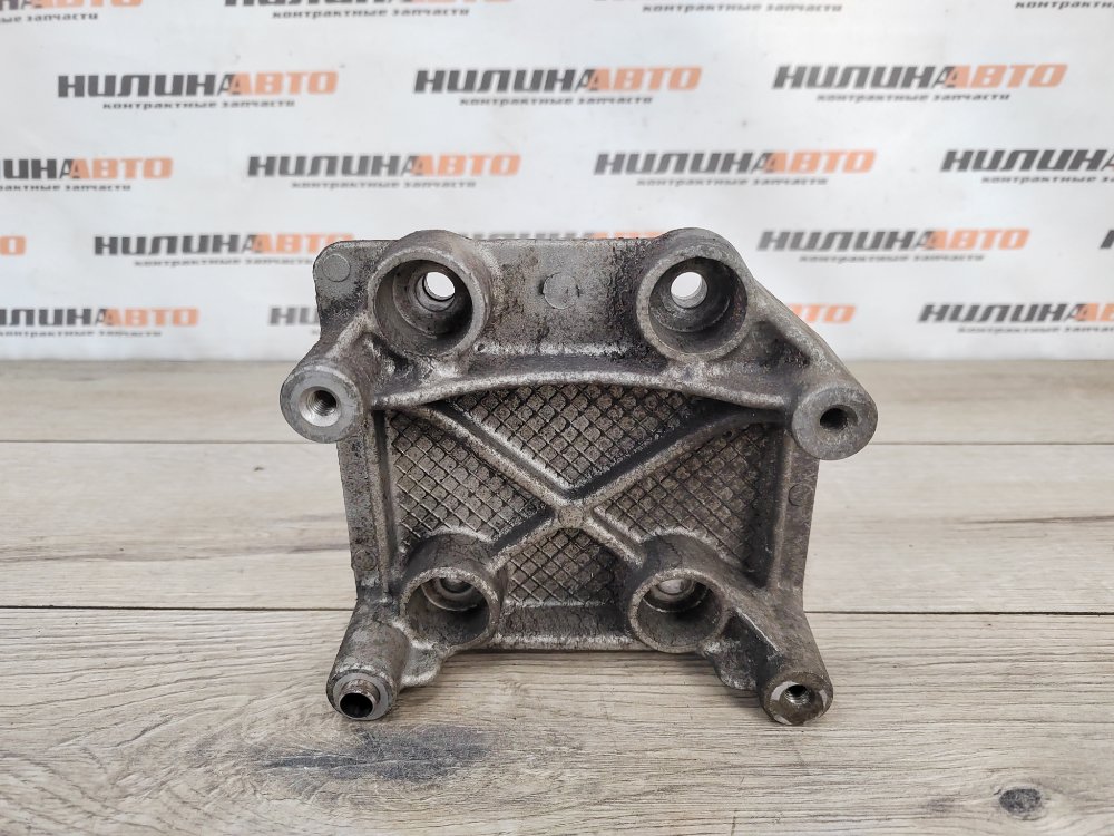 Кронштейн компрессора кондиционера, 500 рублей, Москва