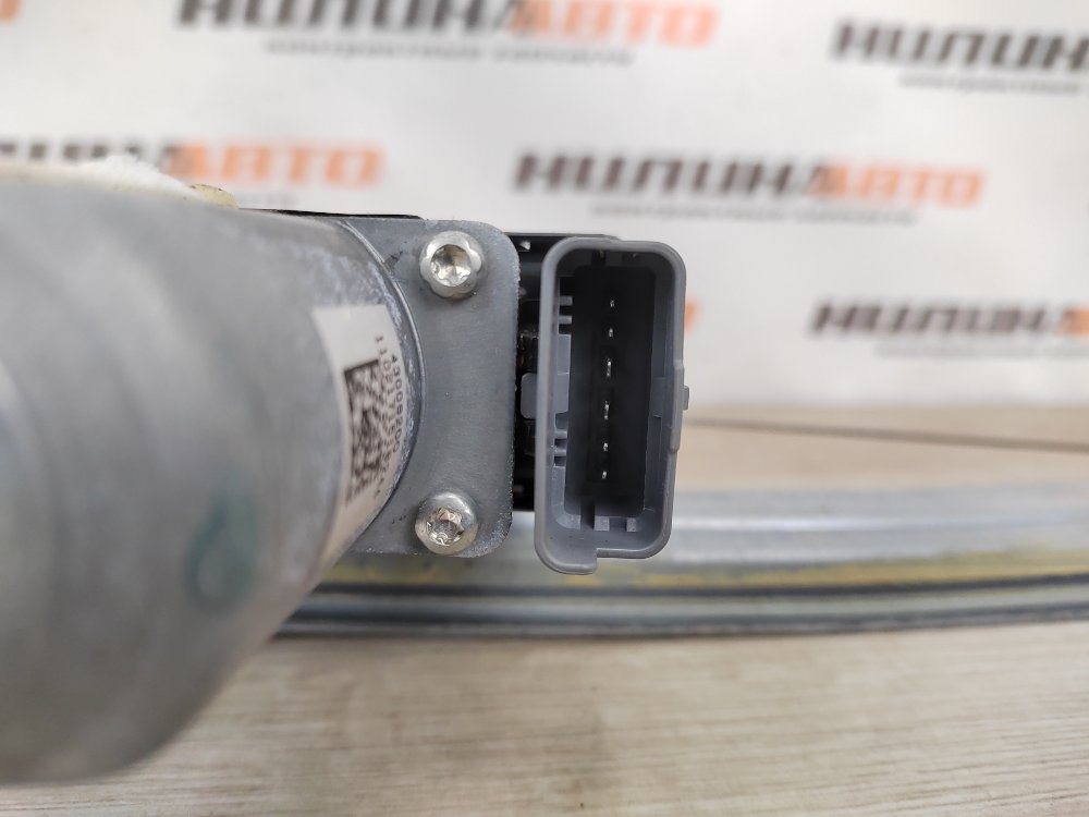 Стеклоподъемник, 2500 рублей, Москва