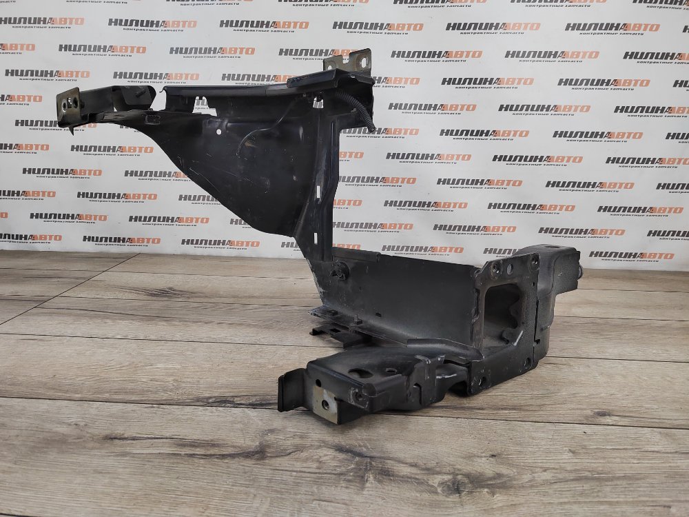 Лонжерон, 1300 рублей, Москва