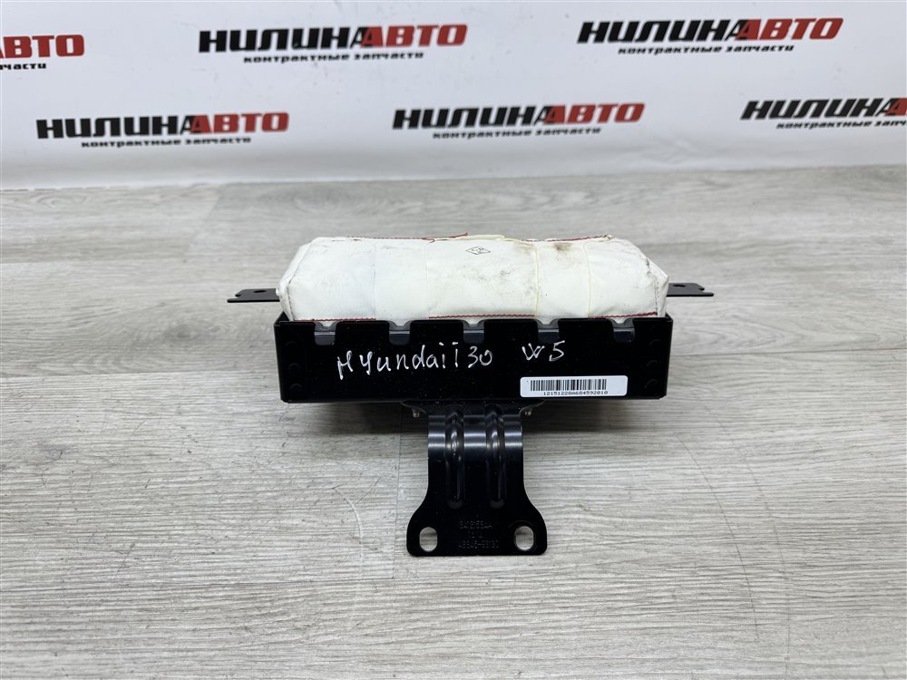 Подушка безопасности в торпедо, 5000 рублей, Севастополь