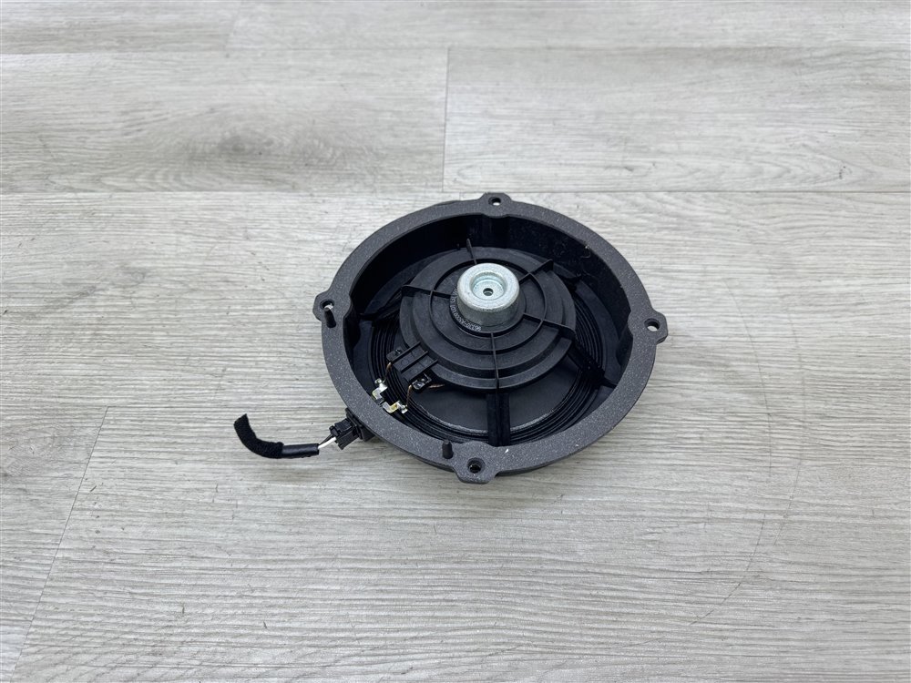 Динамик, 1000 рублей, Севастополь