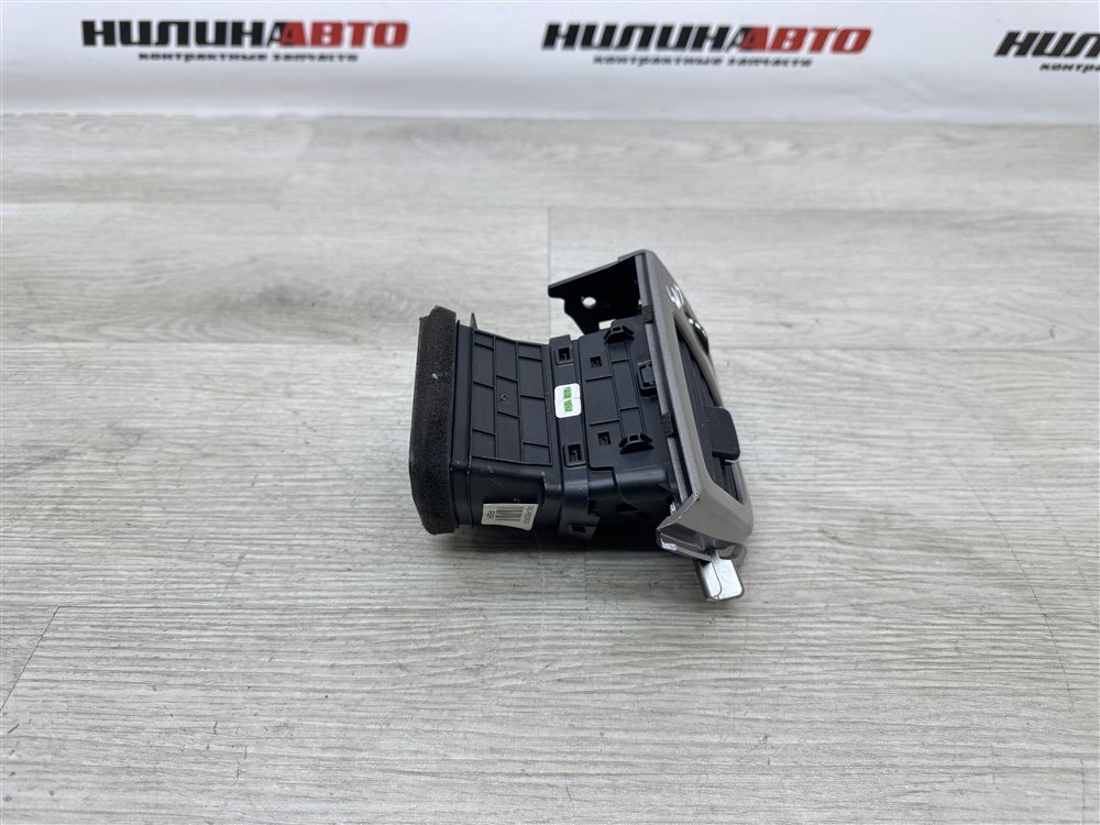 Дефлектор в торпедо, 900 рублей, Севастополь