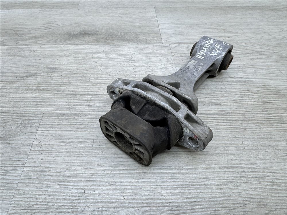 Подушка двигателя, 1500 рублей, Севастополь