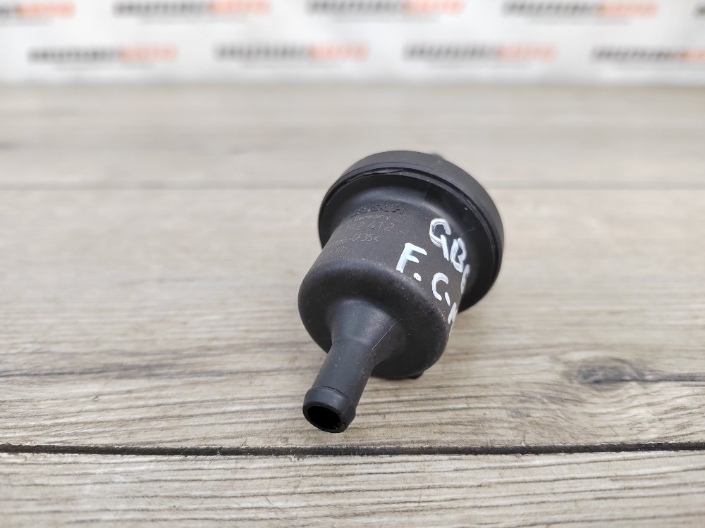 Клапан вентиляции топливного бака, 500 рублей, Москва