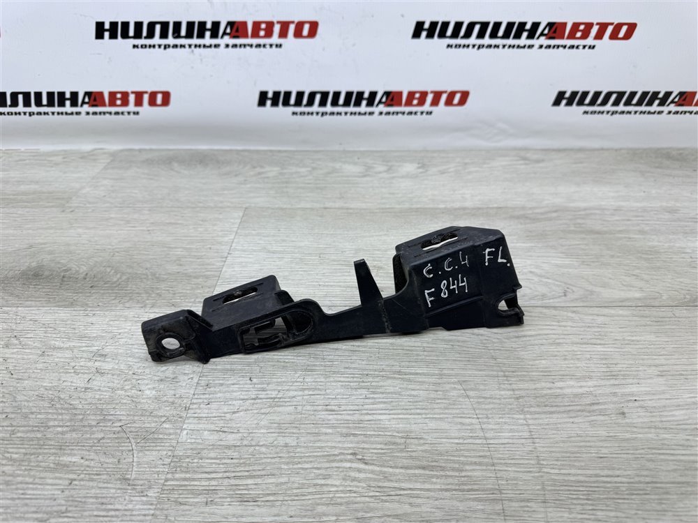 Кронштейн бампера, 1000 рублей, Севастополь