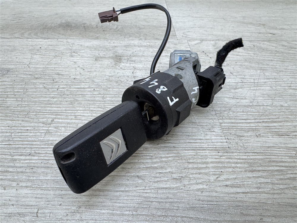 Замок зажигания, 2500 рублей, Севастополь