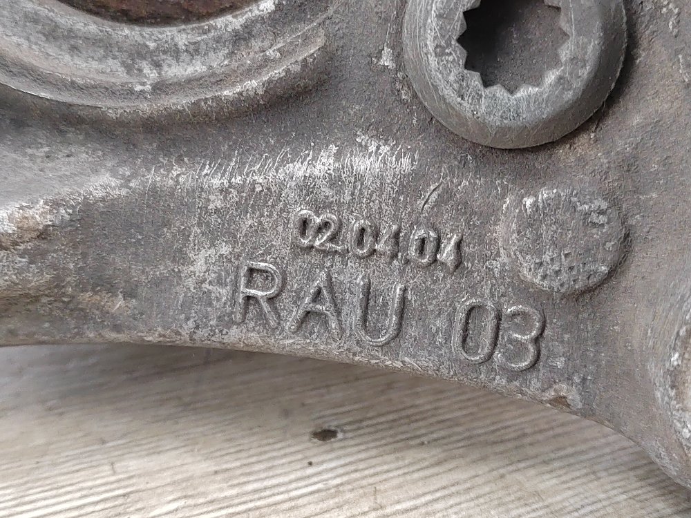 Кулак поворотный, 1400 рублей, Москва