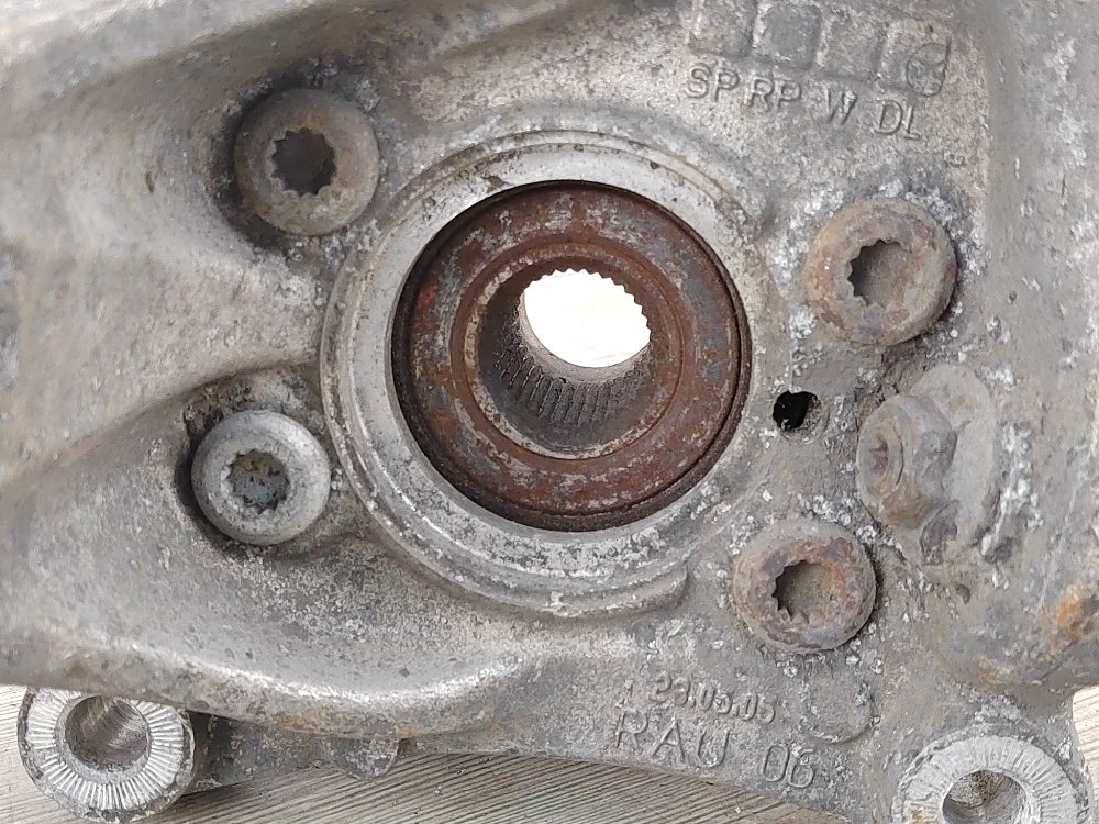 Кулак поворотный, 1400 рублей, Москва