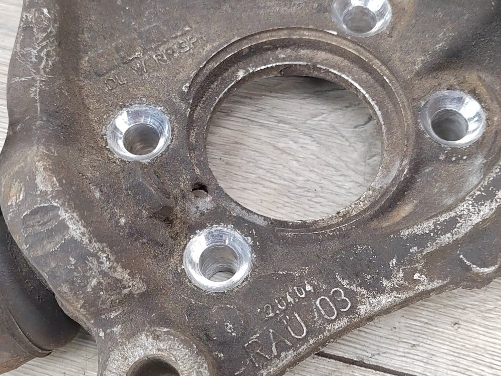 Кулак поворотный, 1500 рублей, Москва