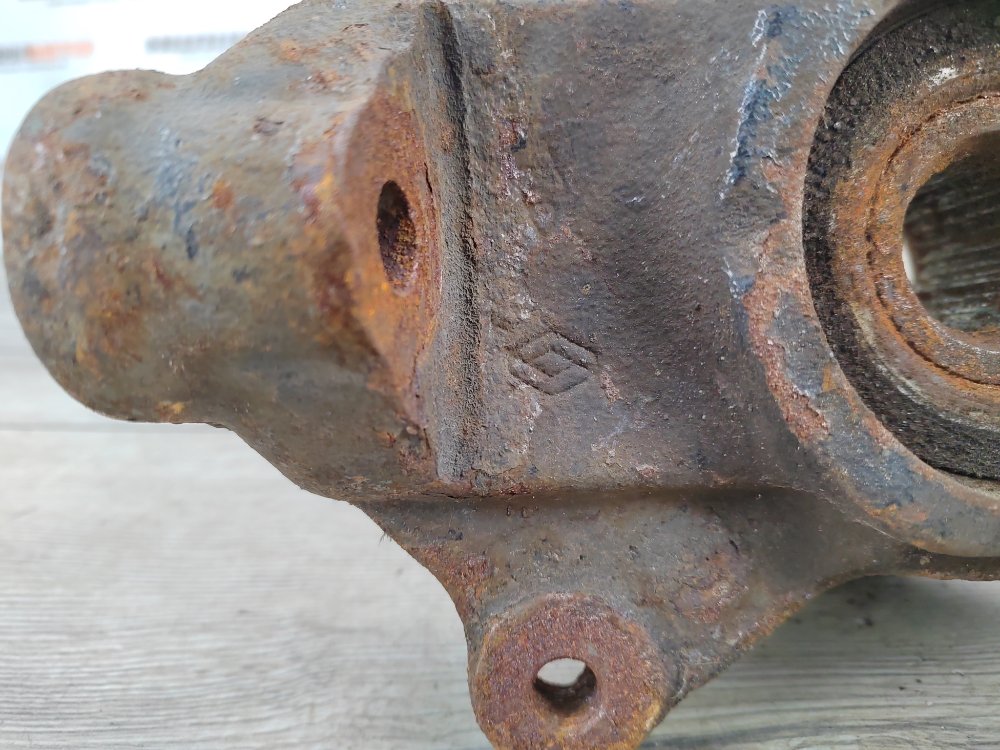 Кулак поворотный, 3000 рублей, Москва