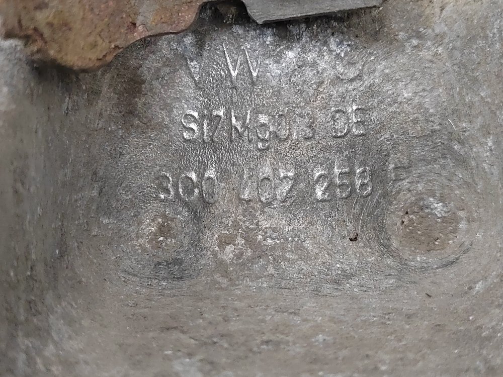 Кулак поворотный, 1400 рублей, Москва