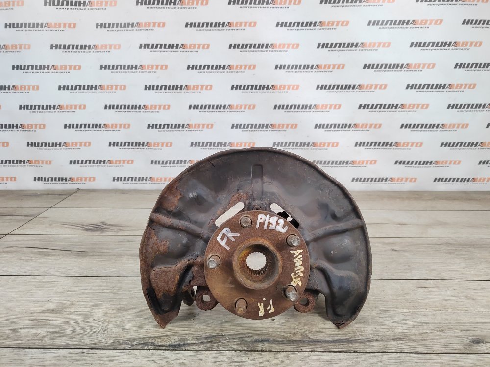 Кулак поворотный, 2000 рублей, Москва