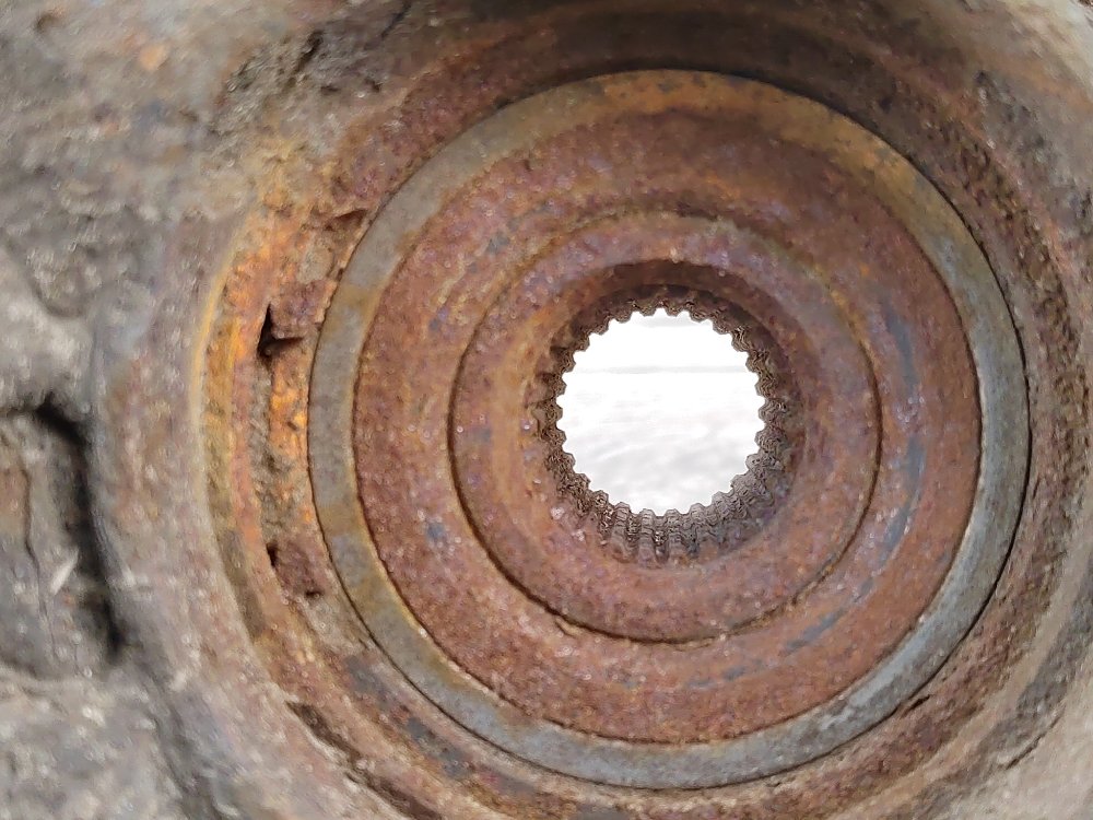 Кулак поворотный, 2000 рублей, Москва