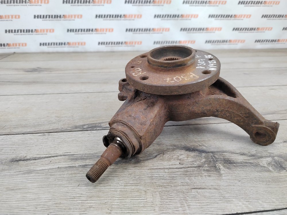 Кулак поворотный, 1800 рублей, Москва