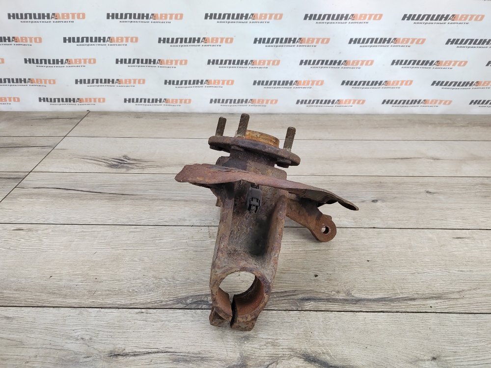 Кулак поворотный, 2800 рублей, Москва