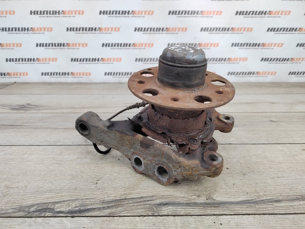 Кулак поворотный, 1800 рублей, Москва