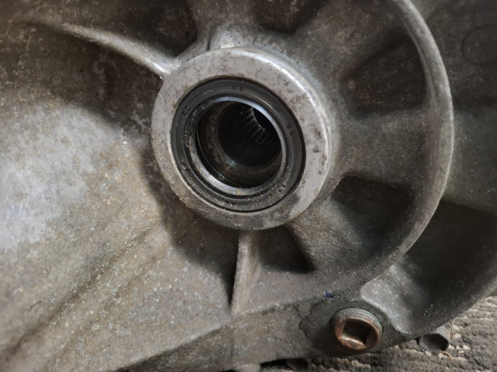 МКПП, 5000 рублей, Москва