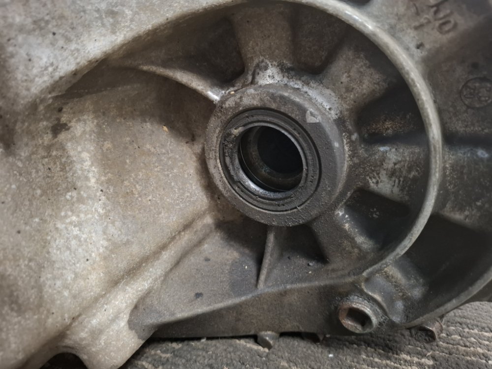 МКПП, 5000 рублей, Москва