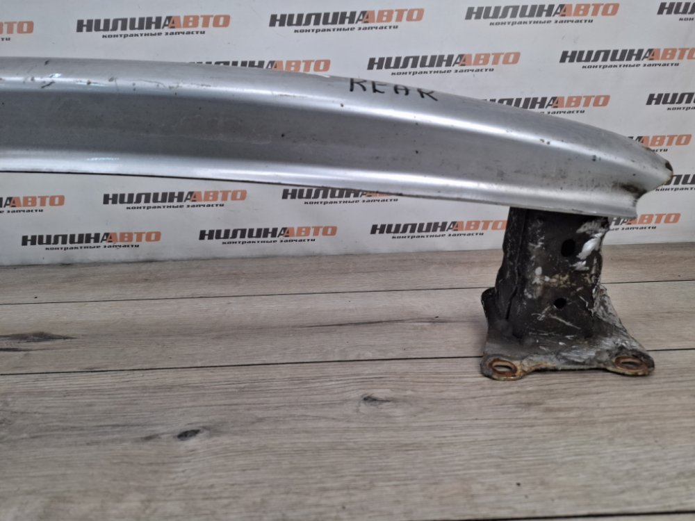 Усилитель бампера, 1000 рублей, Москва